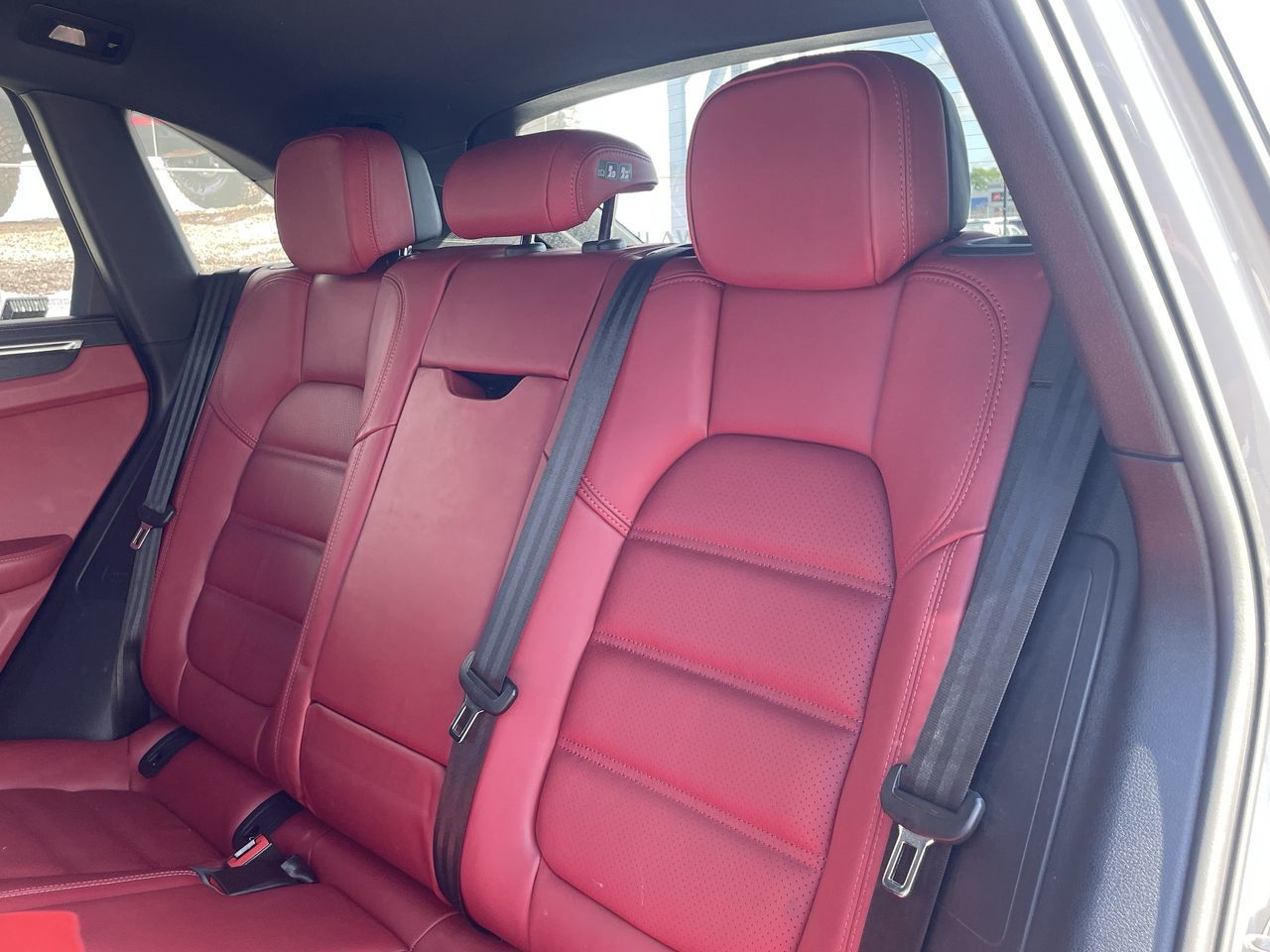 2023 Porsche Macan in Toronto, Ontario