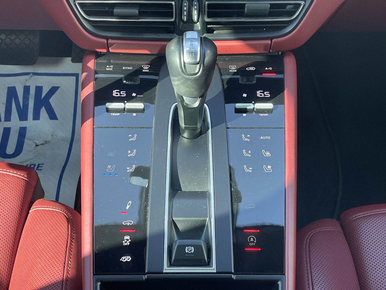 2023 Porsche Macan in Toronto, Ontario