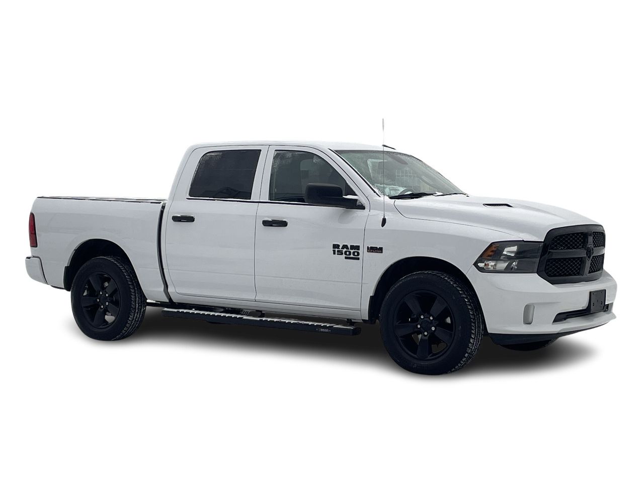 Ram RAM 1500 Classic Crew Cab 4x4 (DS)  2022 à Toronto, Ontario