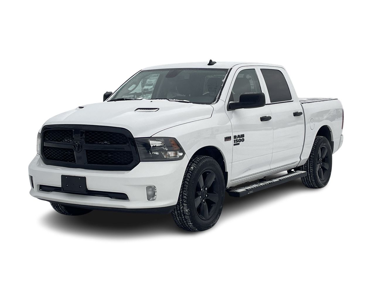Ram RAM 1500 Classic Crew Cab 4x4 (DS)  2022 à Toronto, Ontario