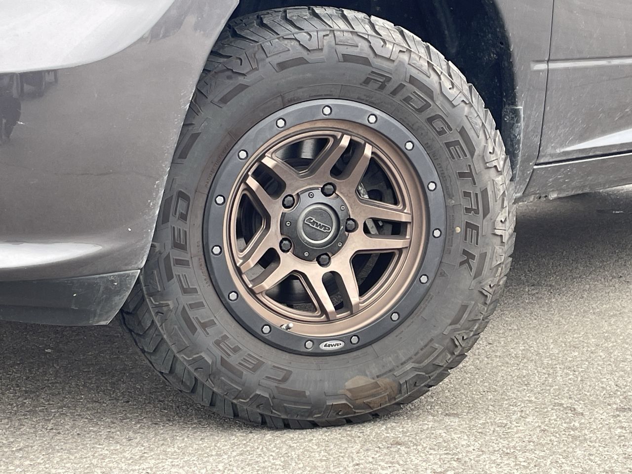 2023 Ram RAM 1500 Classic Crew Cab 4x4 (DS)