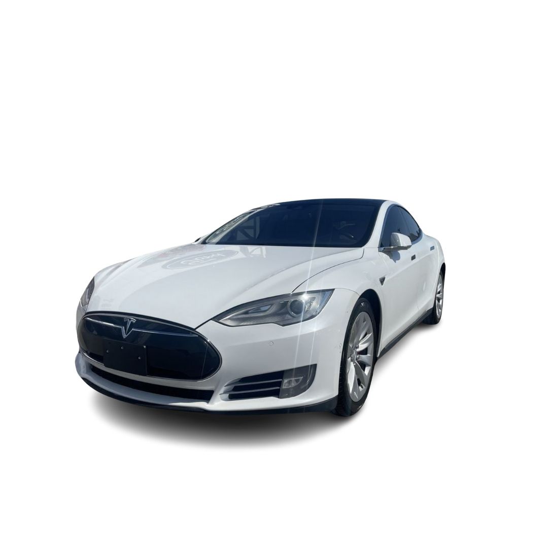 2015 Tesla Model S in Toronto, Ontario