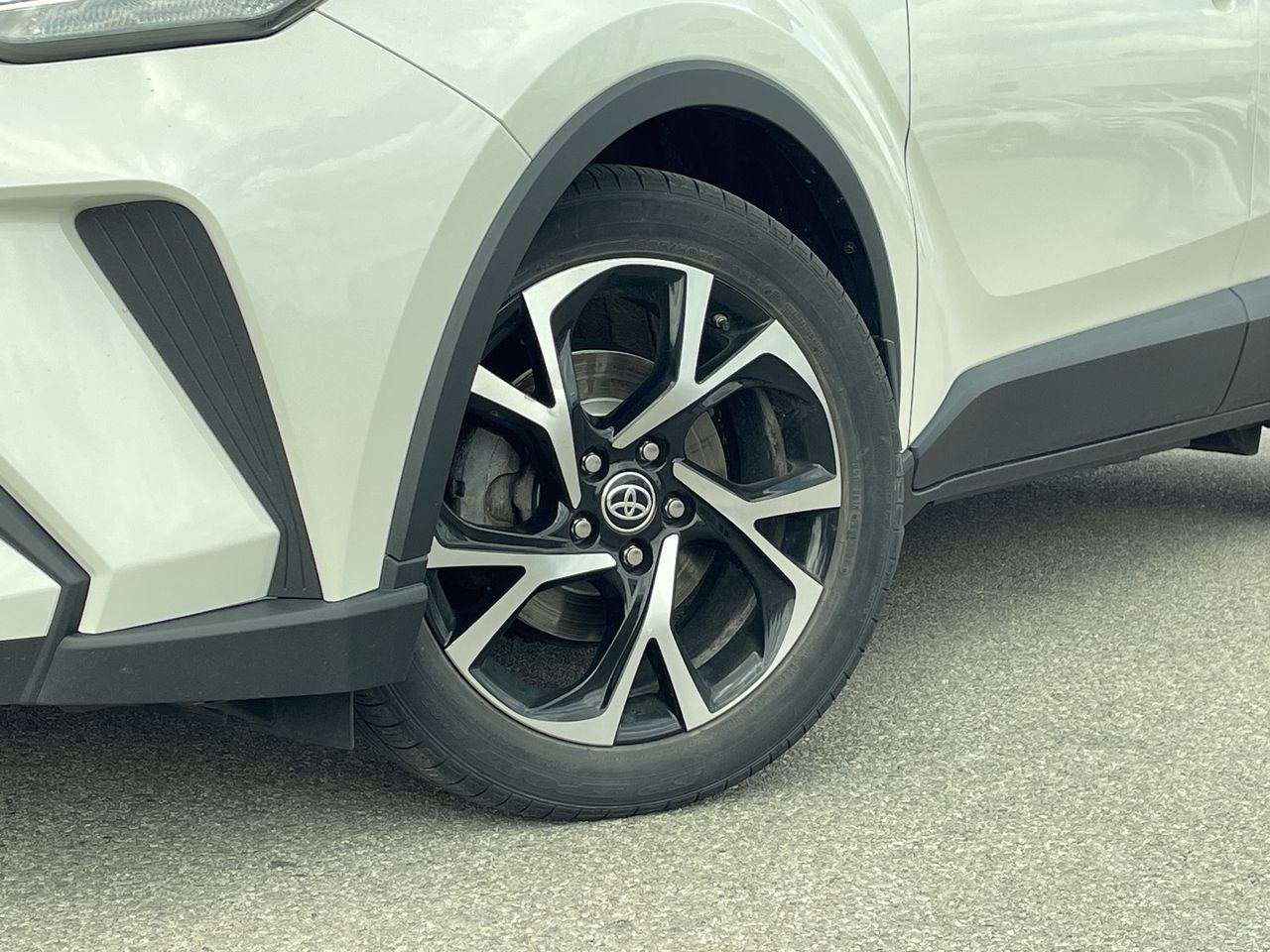 Toyota C-HR  2021 à Toronto, Ontario