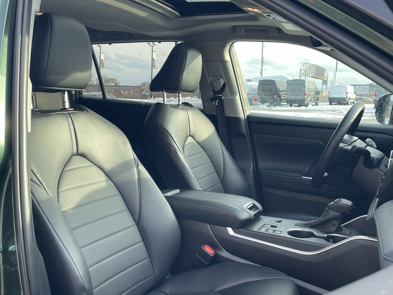 2024 Toyota Highlander Hybrid