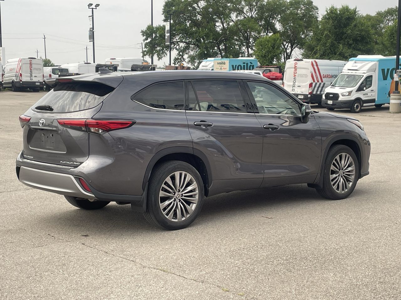 Toyota Highlander  2021 à Toronto, Ontario