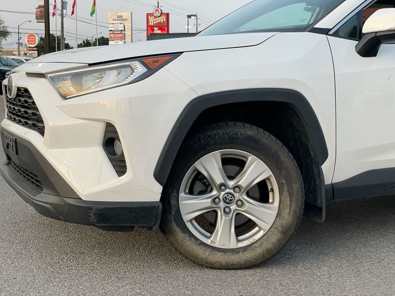 Toyota RAV4  2019 à Toronto, Ontario