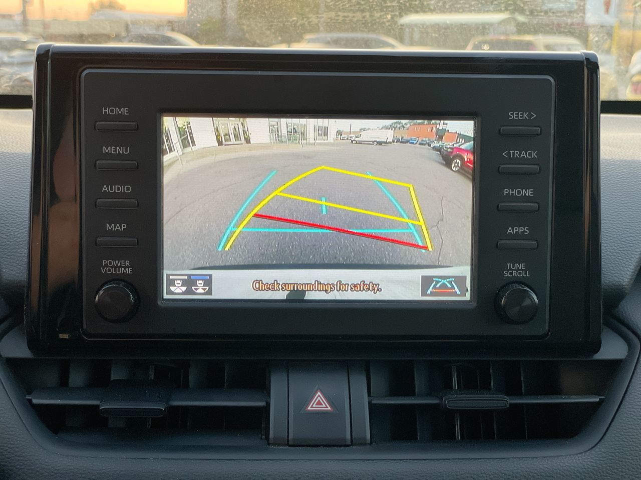 Toyota RAV4  2019 à Toronto, Ontario