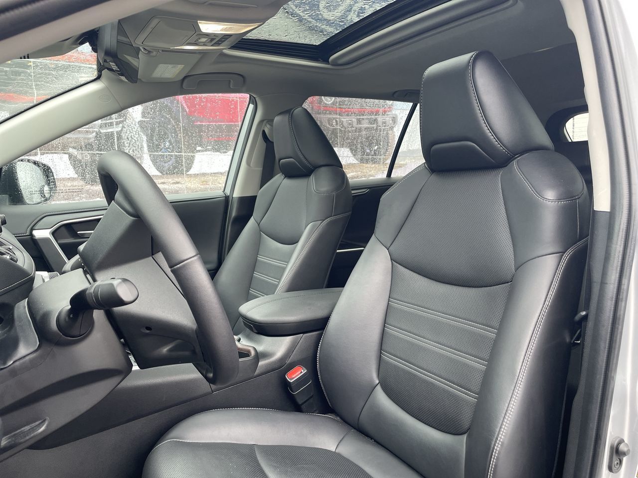 Toyota RAV4  2022 à Toronto, Ontario