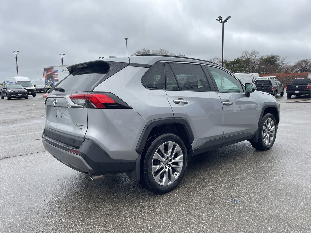 Toyota RAV4  2022 à Toronto, Ontario