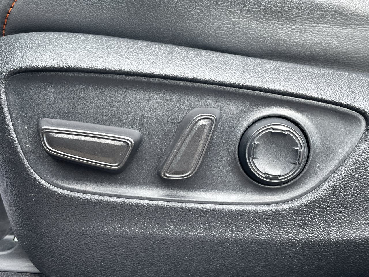 2022 Toyota Sienna Hybrid