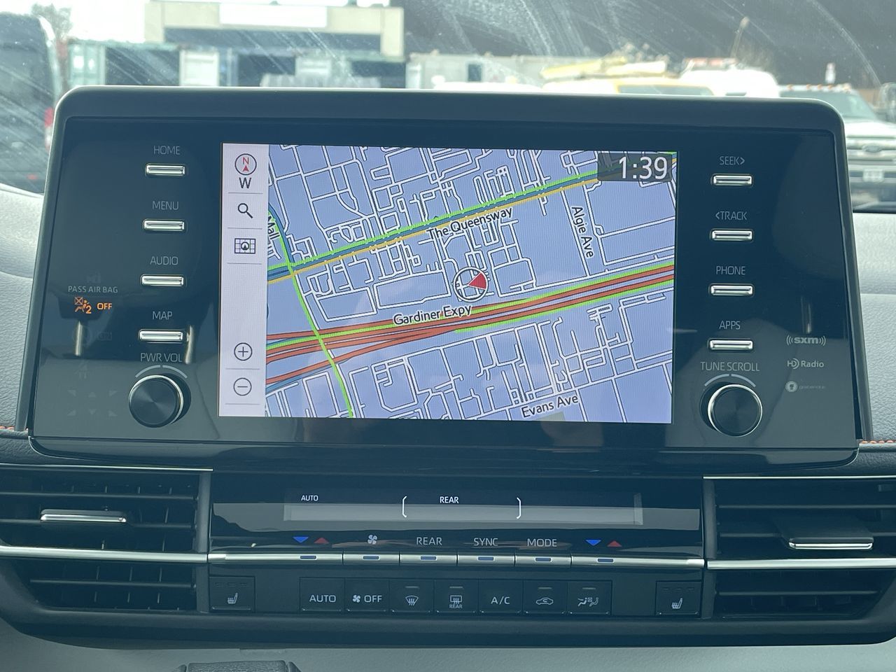 2022 Toyota Sienna Hybrid