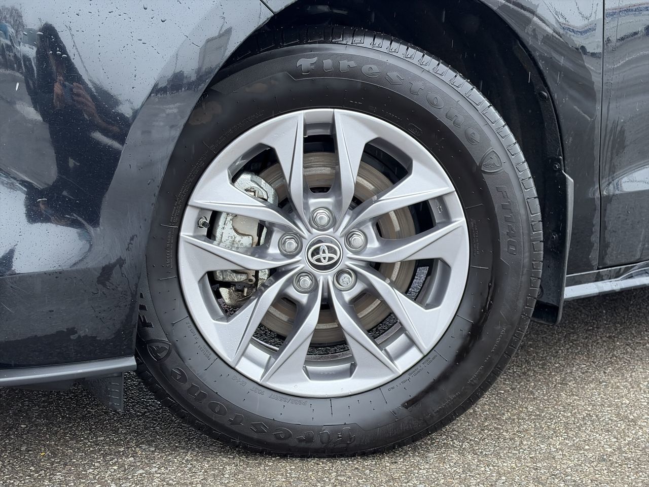 2025 Toyota Sienna Hybrid in Toronto, Ontario