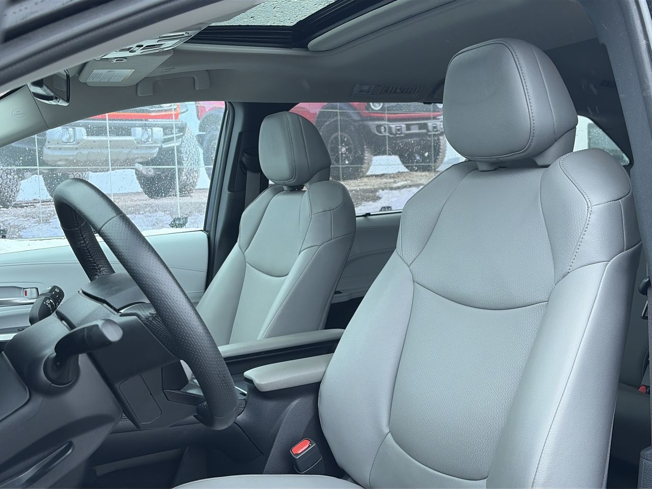2025 Toyota Sienna Hybrid in Toronto, Ontario