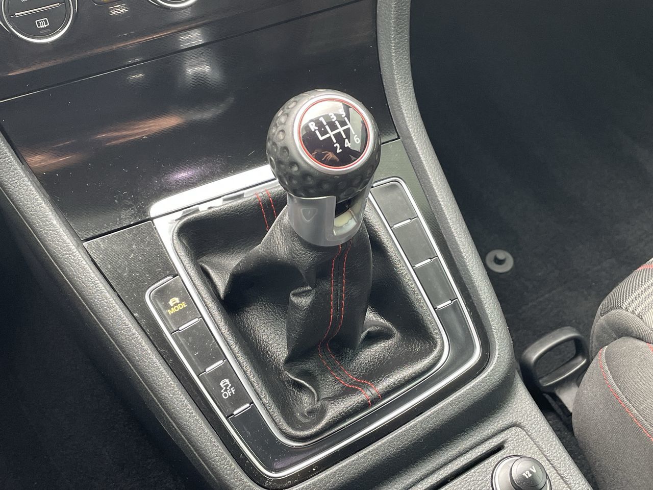 Volkswagen GTI  2017 à Toronto, Ontario