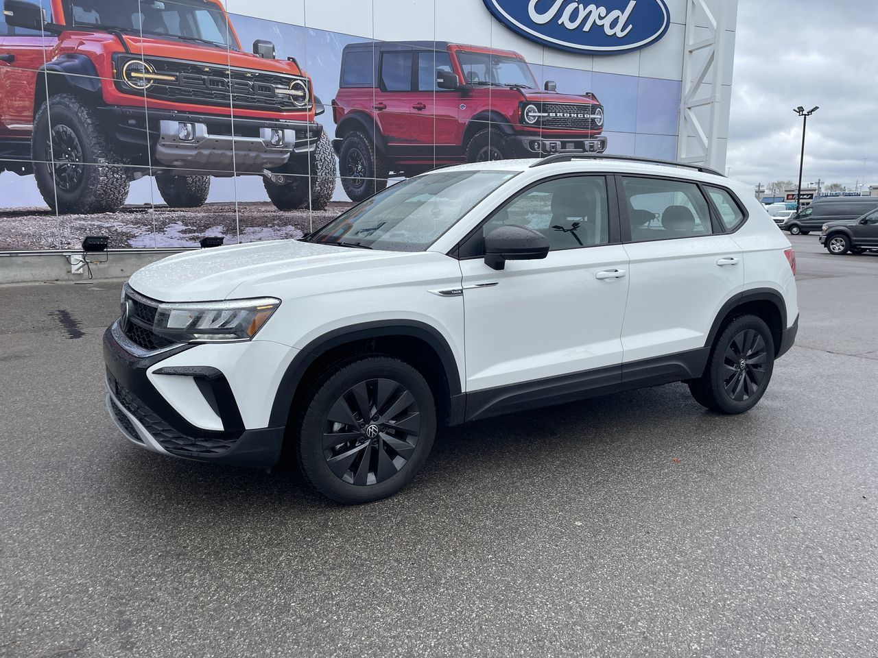 2024 Volkswagen Taos in Toronto, Ontario