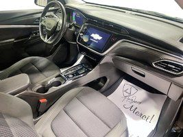 Chevrolet Bolt EUV LT 2022 — photo 8