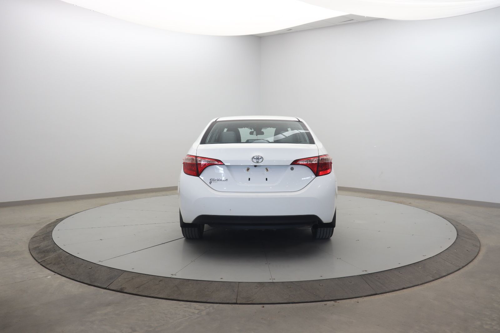 Toyota Corolla 2018 — photo 5