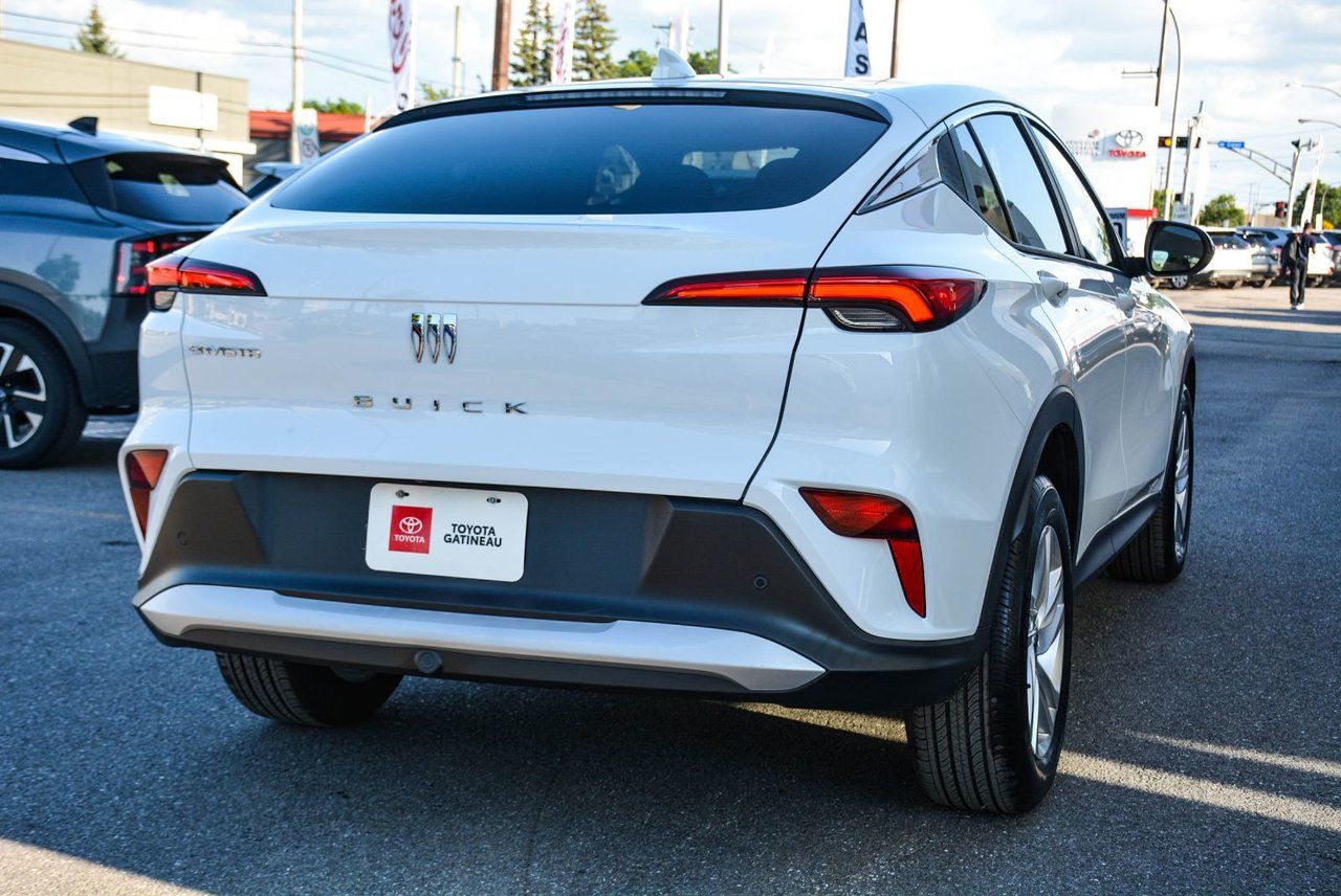 Buick Envista Preferred 2024 — photo 8