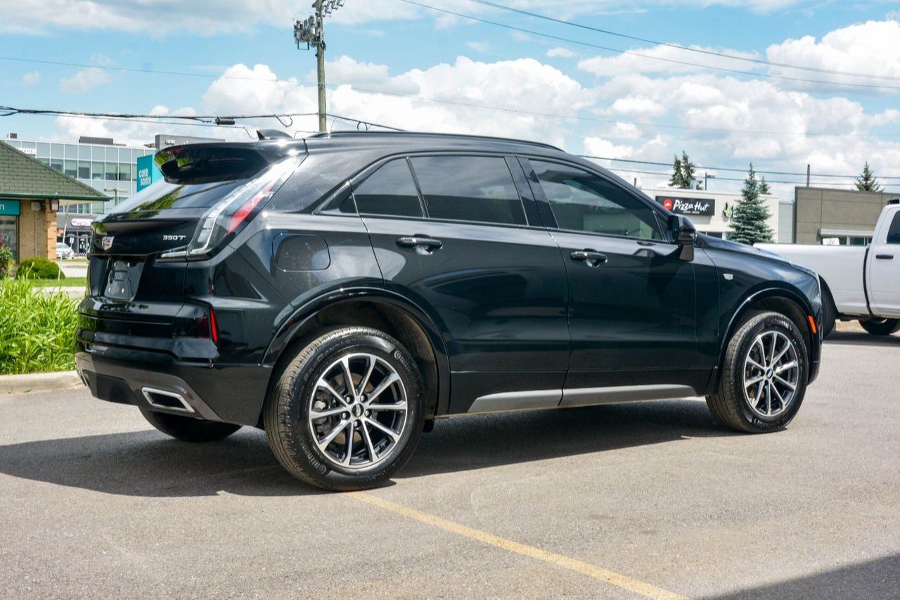Cadillac XT4 AWD Sport 2024 — photo 8