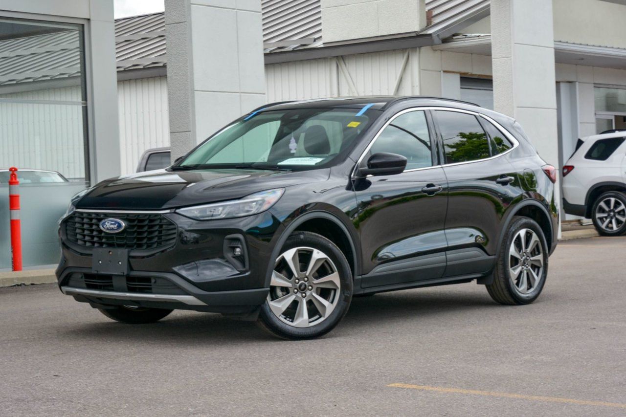 Ford Escape Platinum 2025 — photo 2
