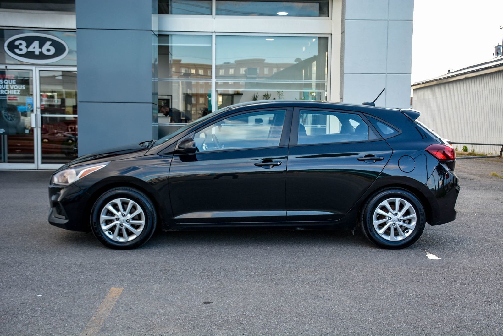 Hyundai Accent Preferred 2020 — photo 3