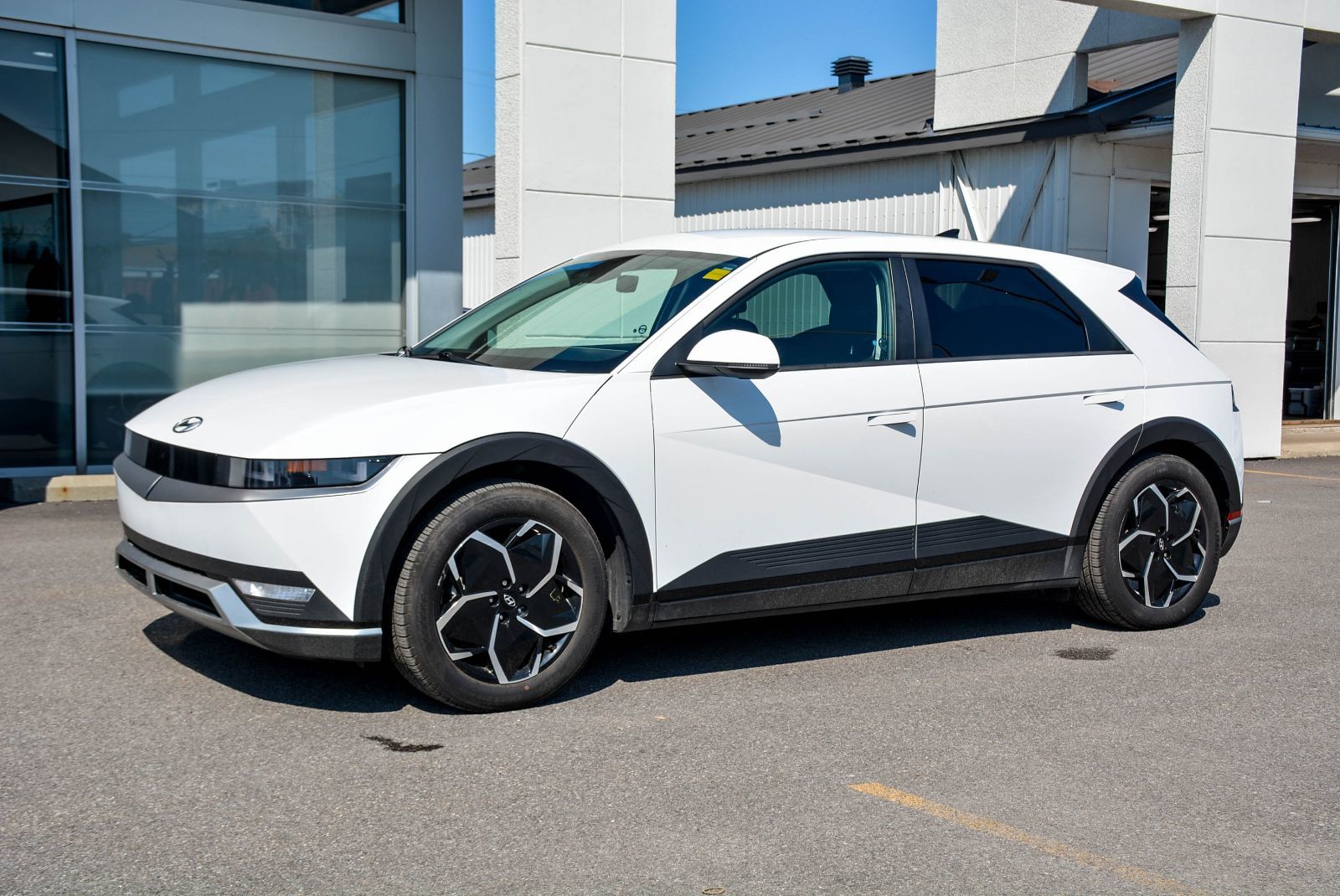 Hyundai IONIQ 5 Preferred 2023 — photo 2