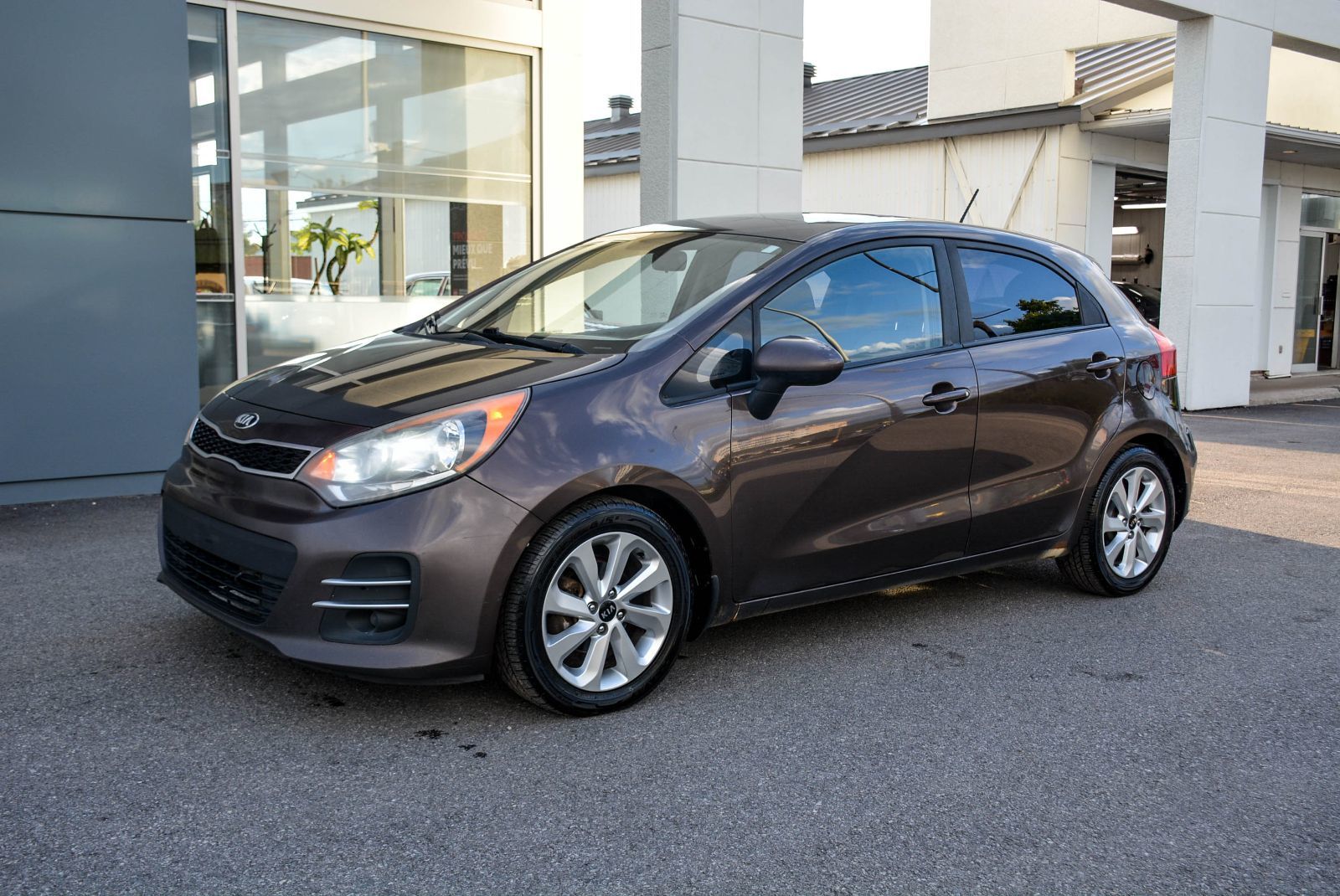 Kia Rio EX 2016 — photo 2