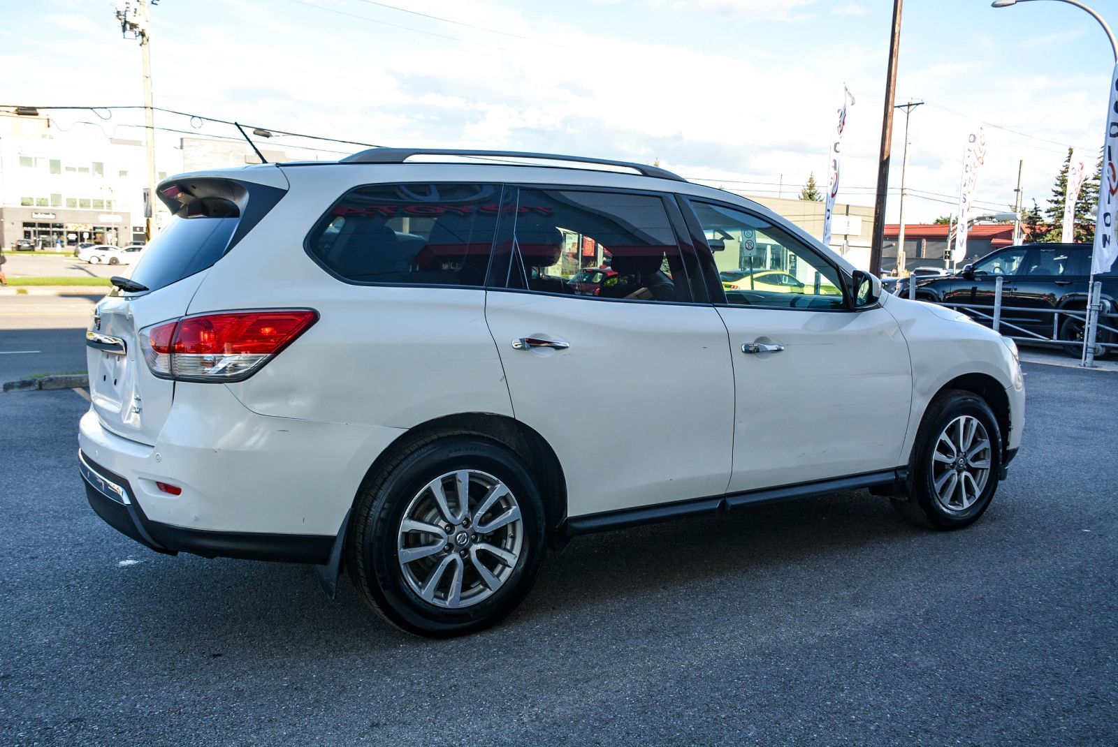 Nissan Pathfinder S 2014 — photo 7