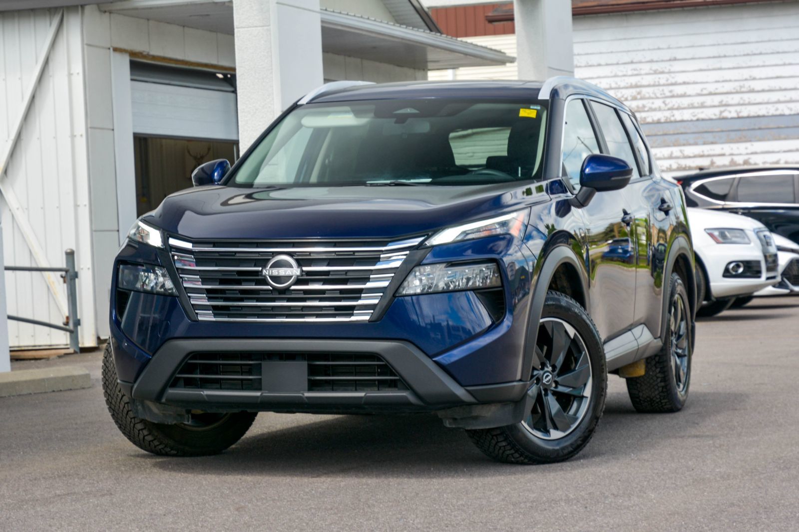 2024 Nissan Rogue SV Moonroof