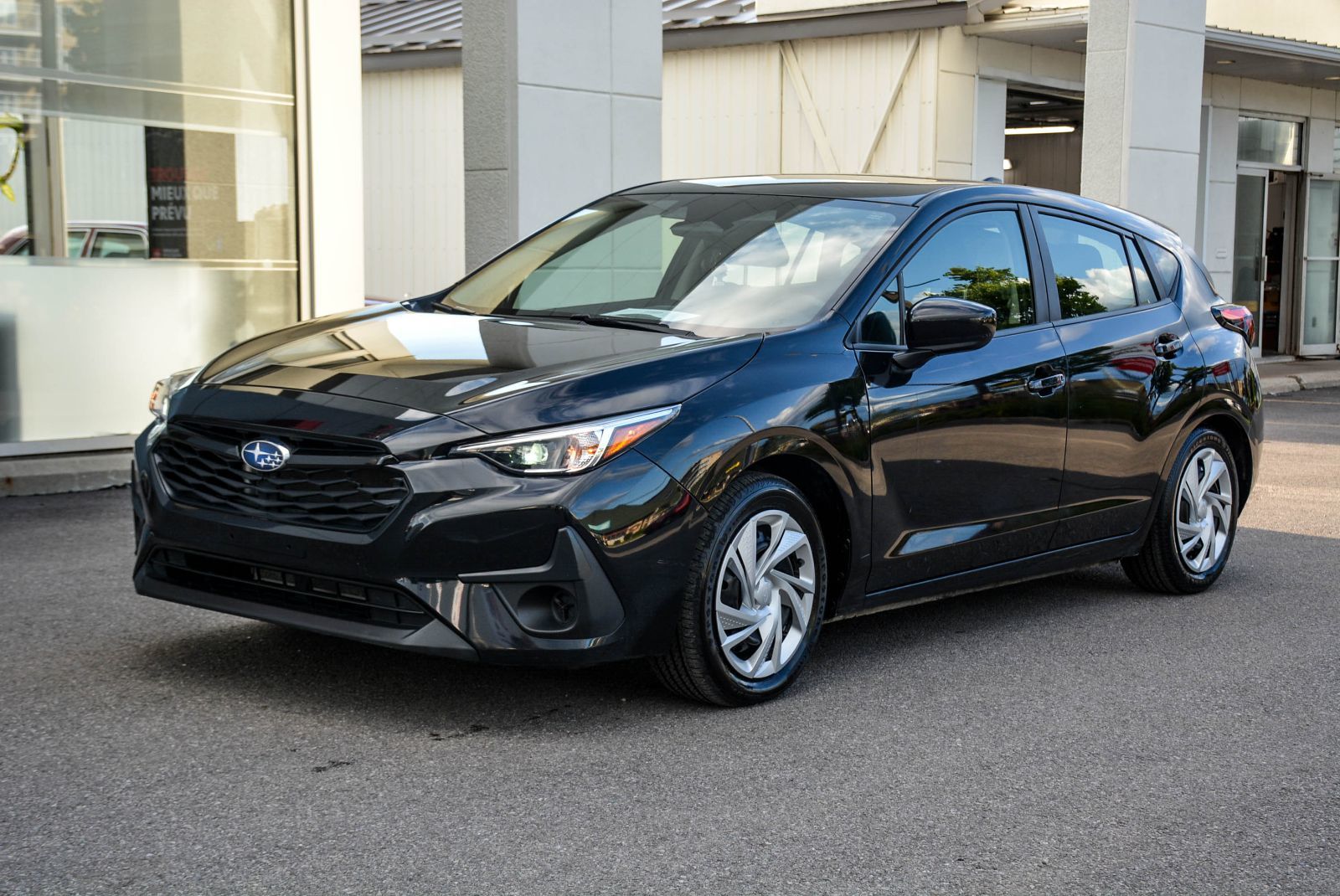 Subaru Impreza Convenience 2024 — photo 2