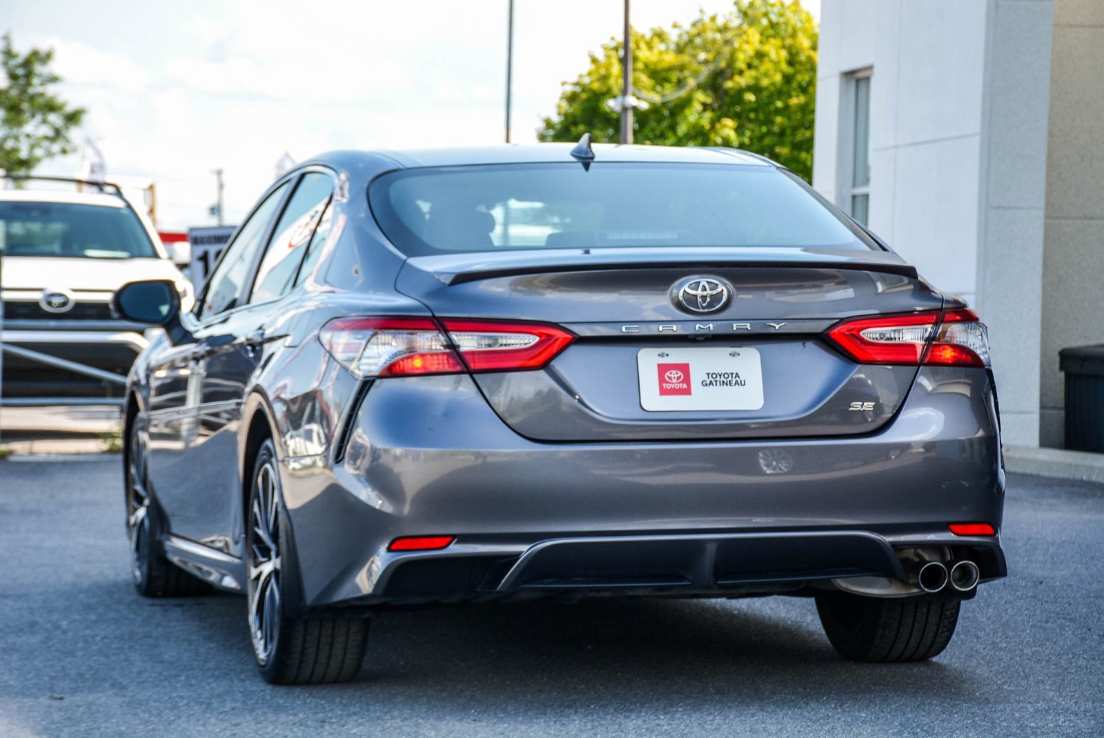 Toyota Camry SE CERTIFIED TOYOTA 2019 — photo 5