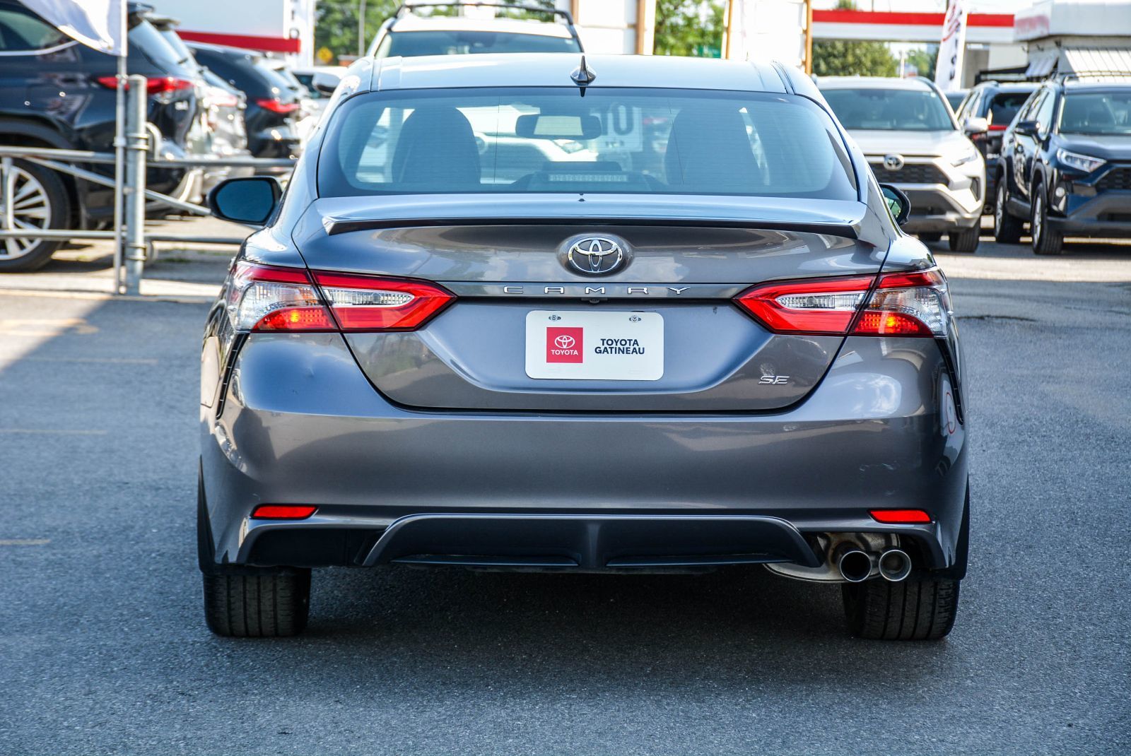 Toyota Camry SE CERTIFIED TOYOTA 2019 — photo 6