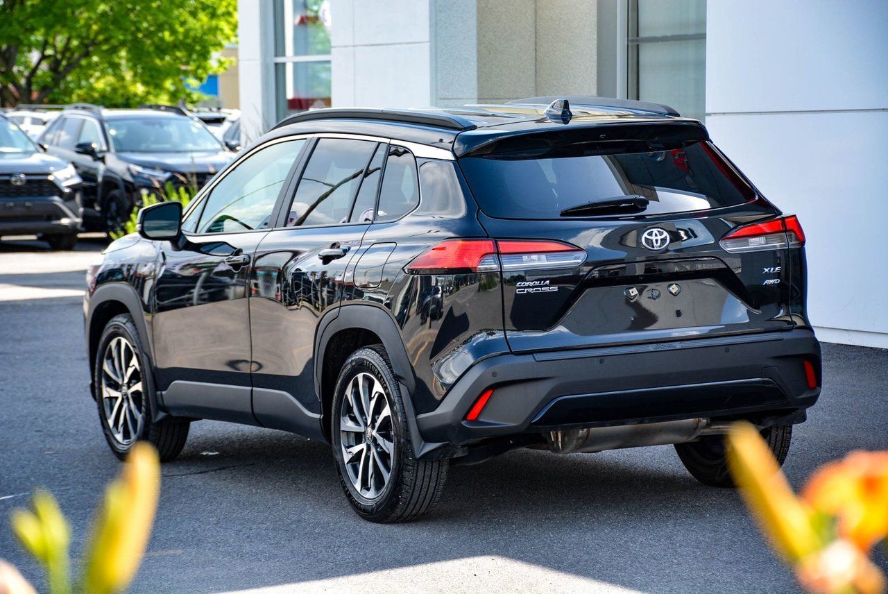 Toyota Corolla Cross XLE 2025 — photo 8