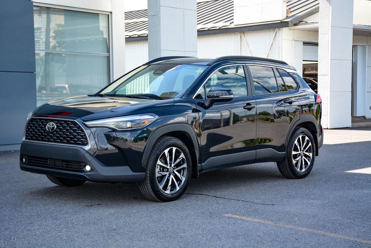 Toyota Corolla Cross XLE 2025 — photo 3
