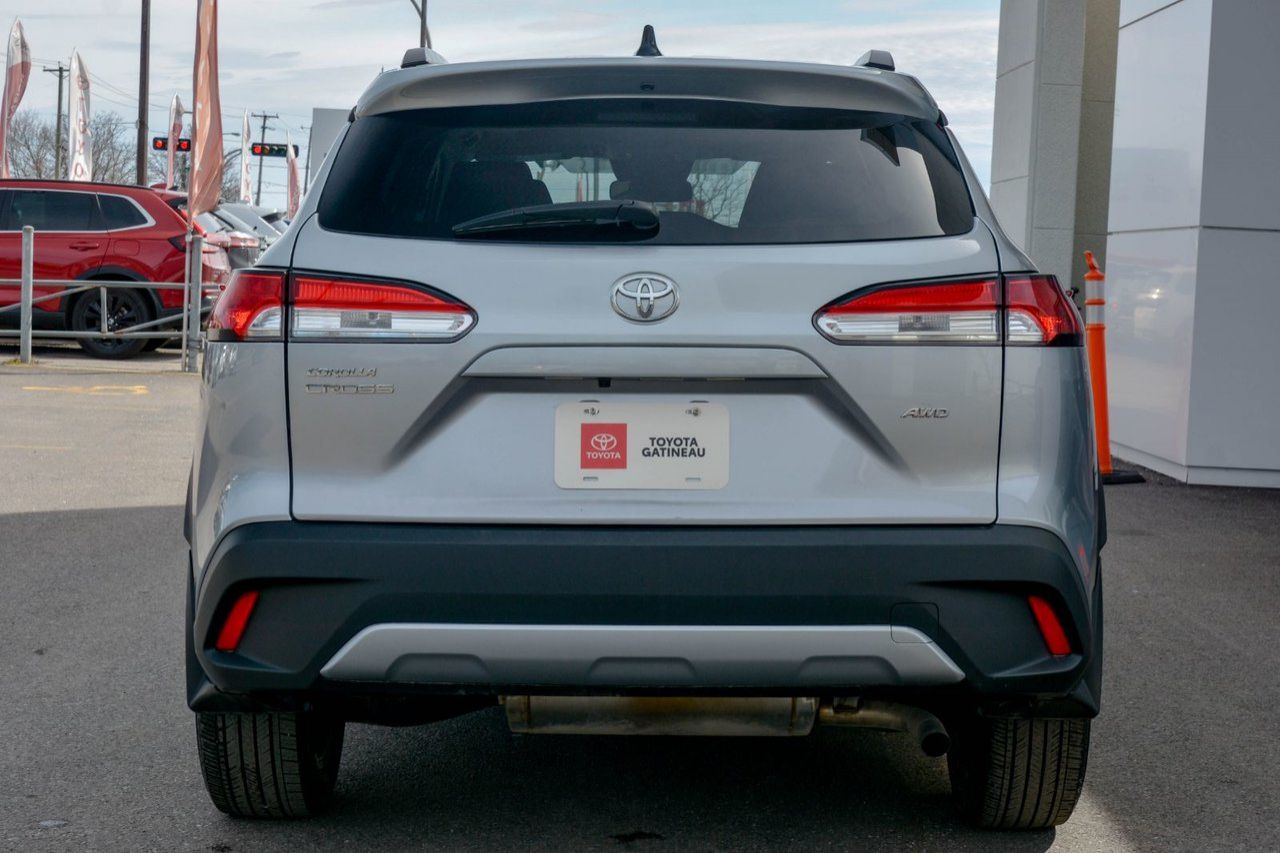 Toyota Corolla Cross LE UPGRADE AWD SUNROOF CERTIFIED TOYOTA 2025 — photo 7