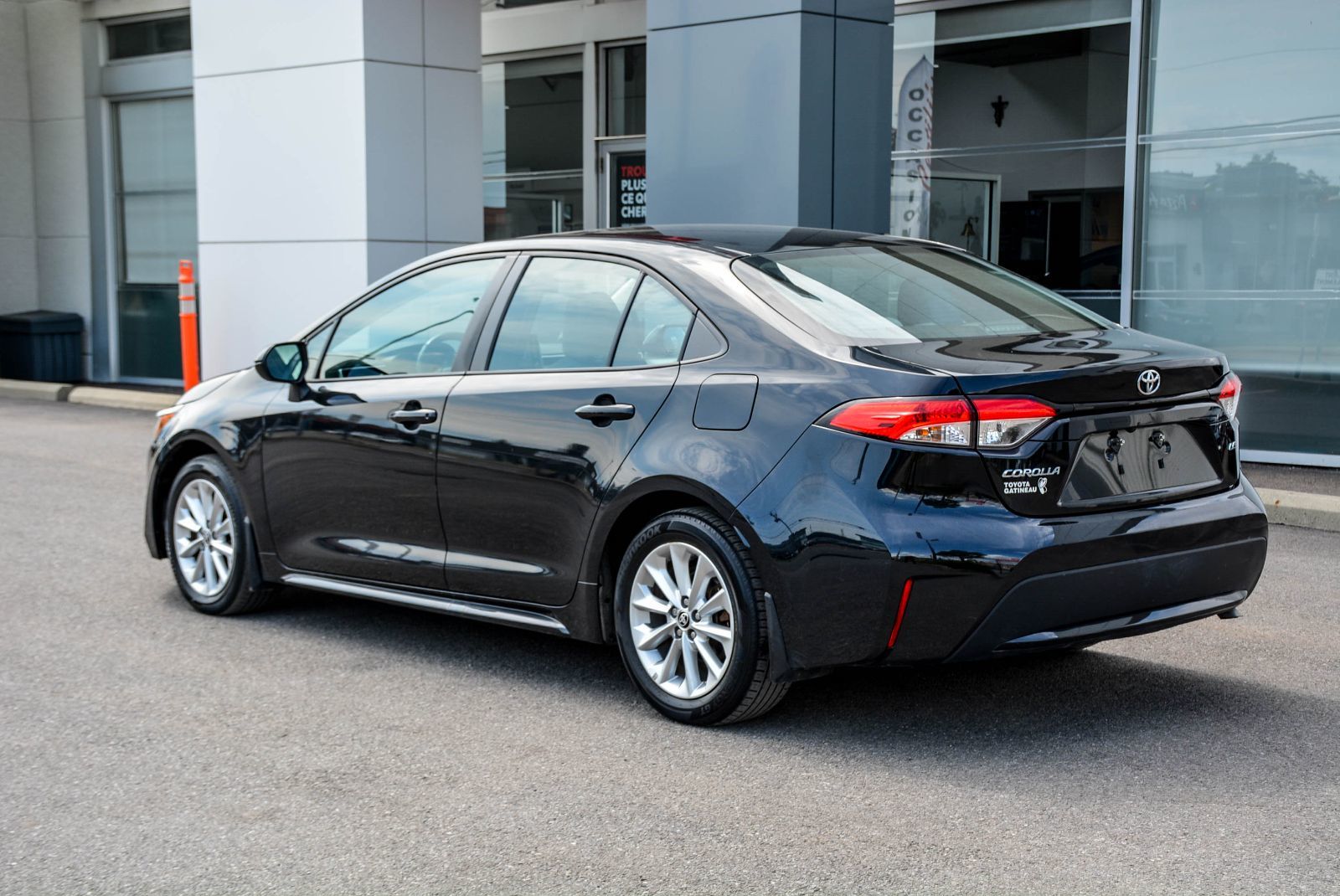 Toyota Corolla LE 2021 — photo 4