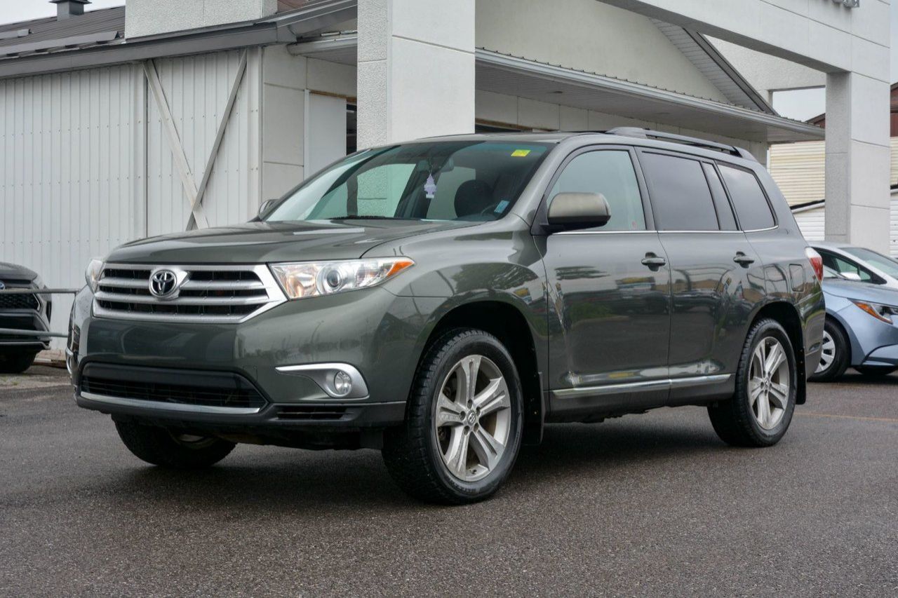Toyota Highlander Sport 4WD V6 2012