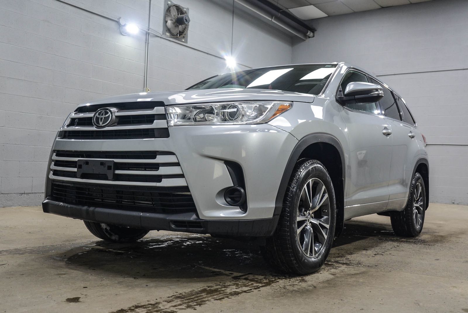 2018 Toyota Highlander LE