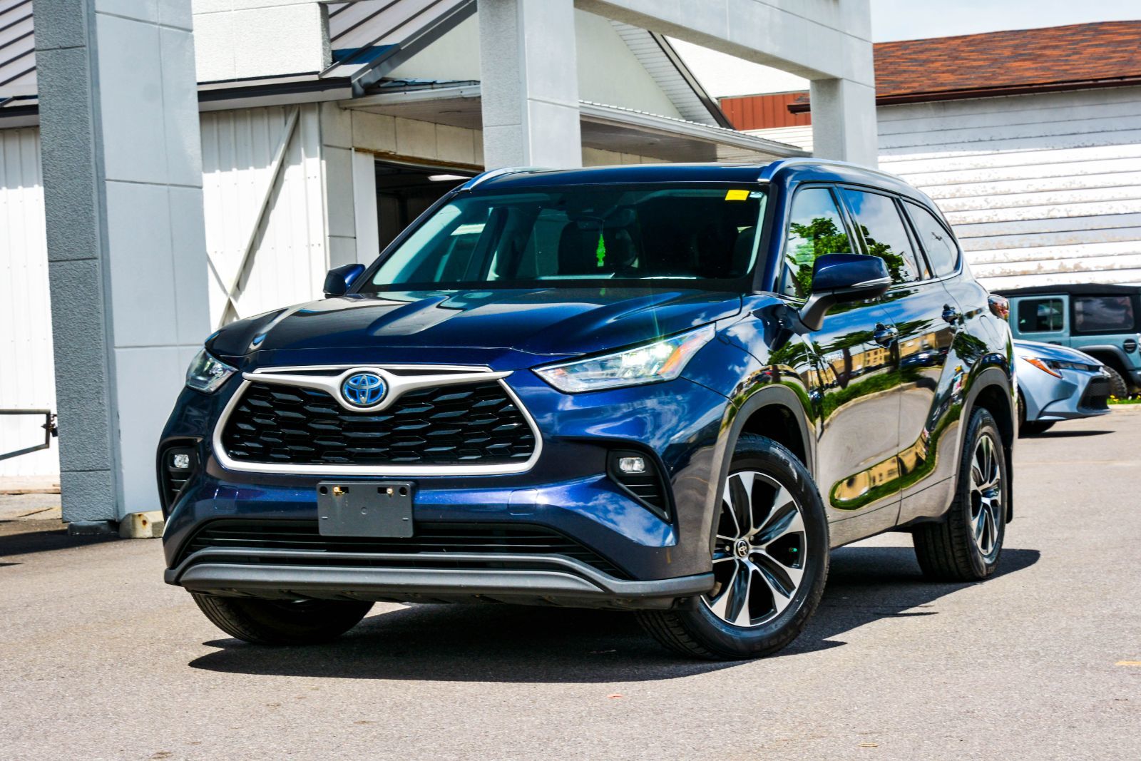 2021 Toyota Highlander Hybrid XLE