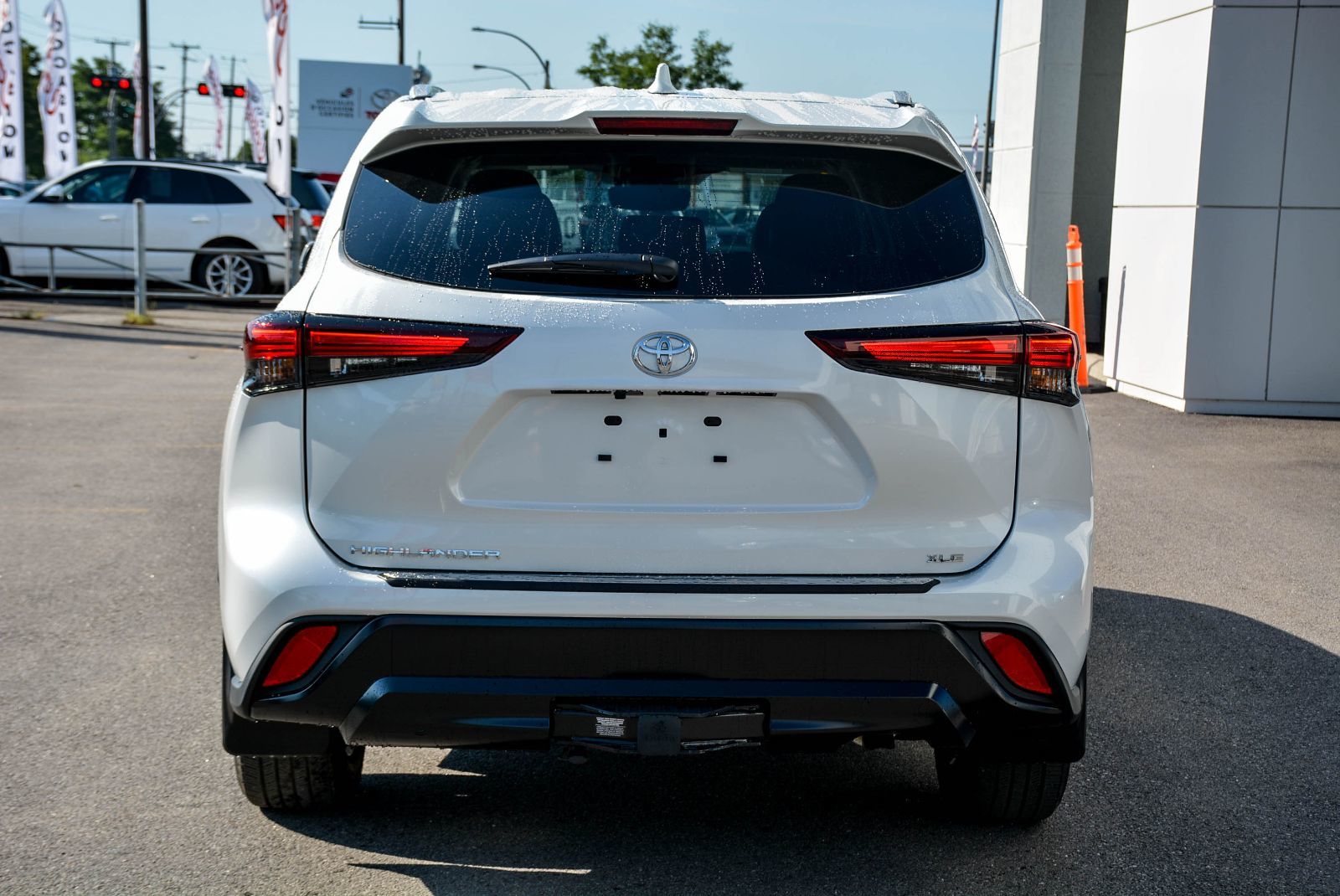 Toyota Highlander Hybrid XLE 2026 — photo 7