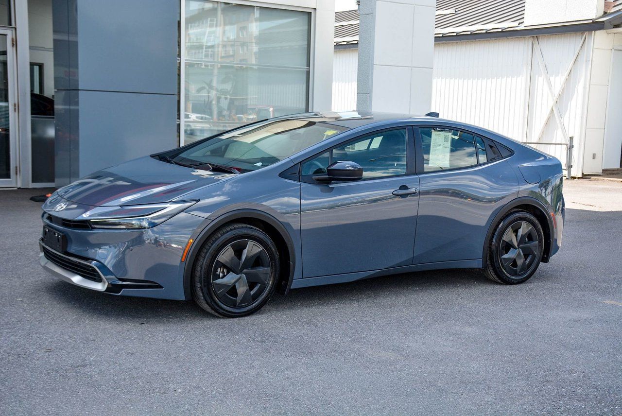 Toyota Prius Plug-In Hybrid SE UPGRADE HYBRID SUNROOF CERTIFIED TOYOTA 2025 — photo 3