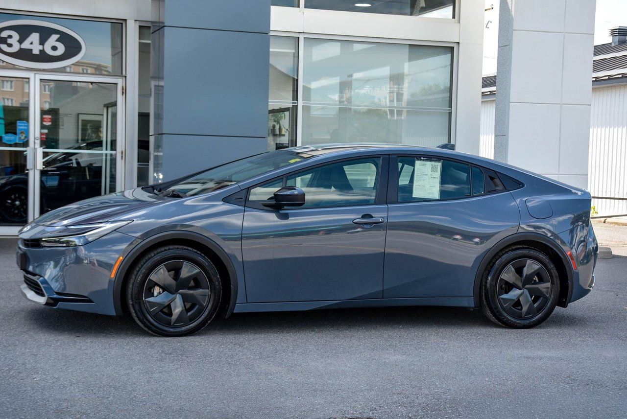 Toyota Prius Plug-In Hybrid SE UPGRADE HYBRID SUNROOF CERTIFIED TOYOTA 2025 — photo 4