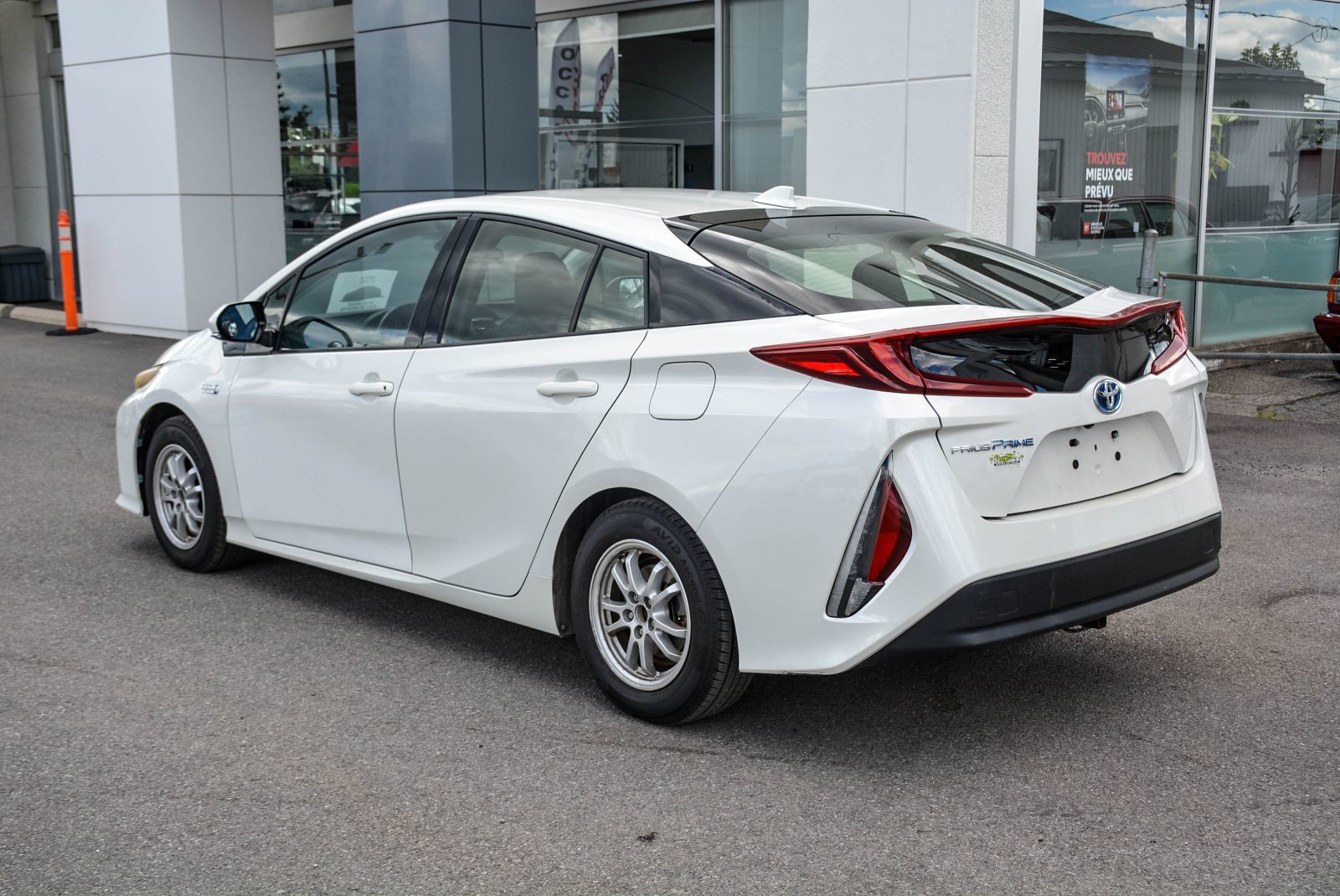 Toyota Prius Prime BASE 2017 — photo 5