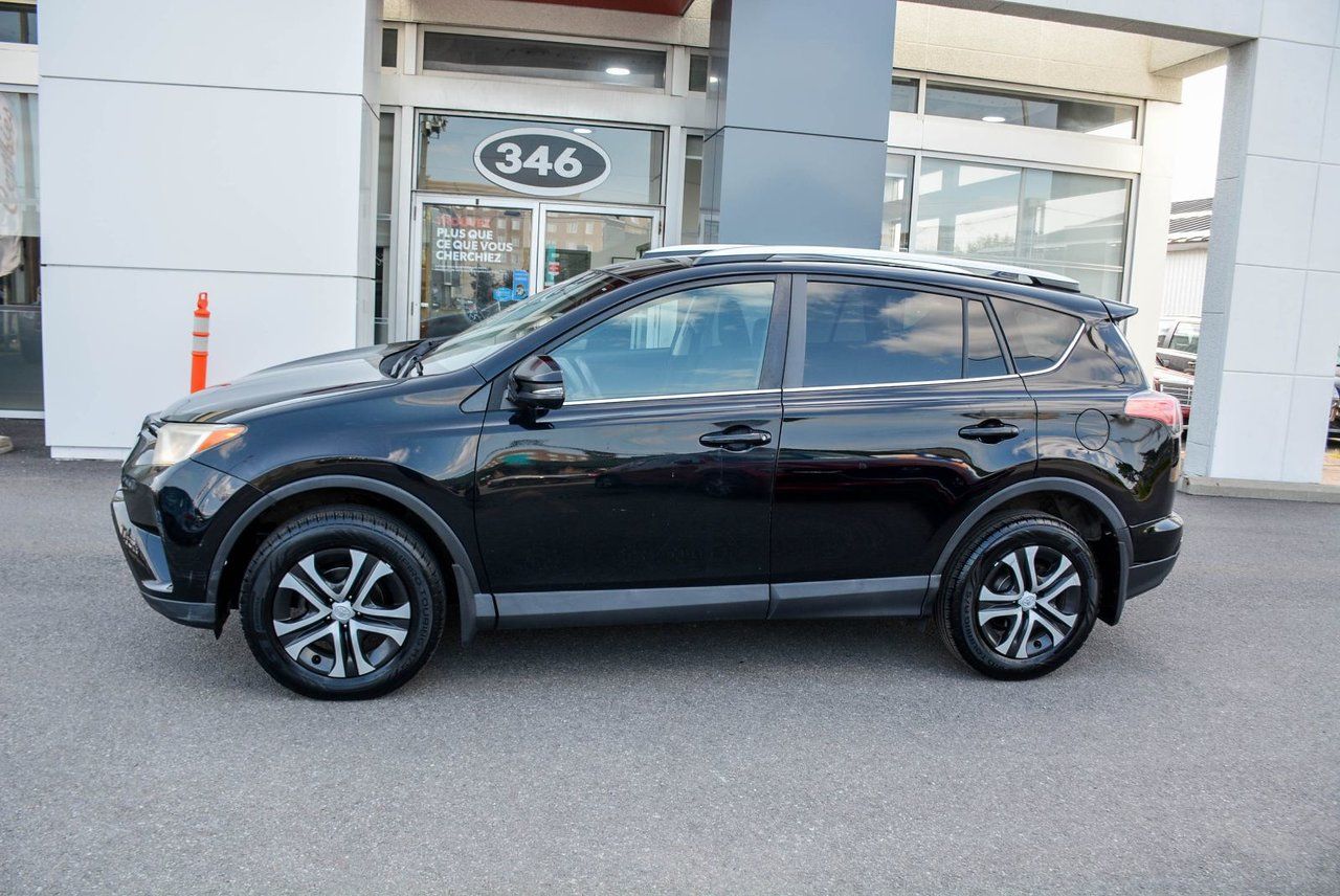 Toyota RAV4 LE AWD 2016 — photo 4