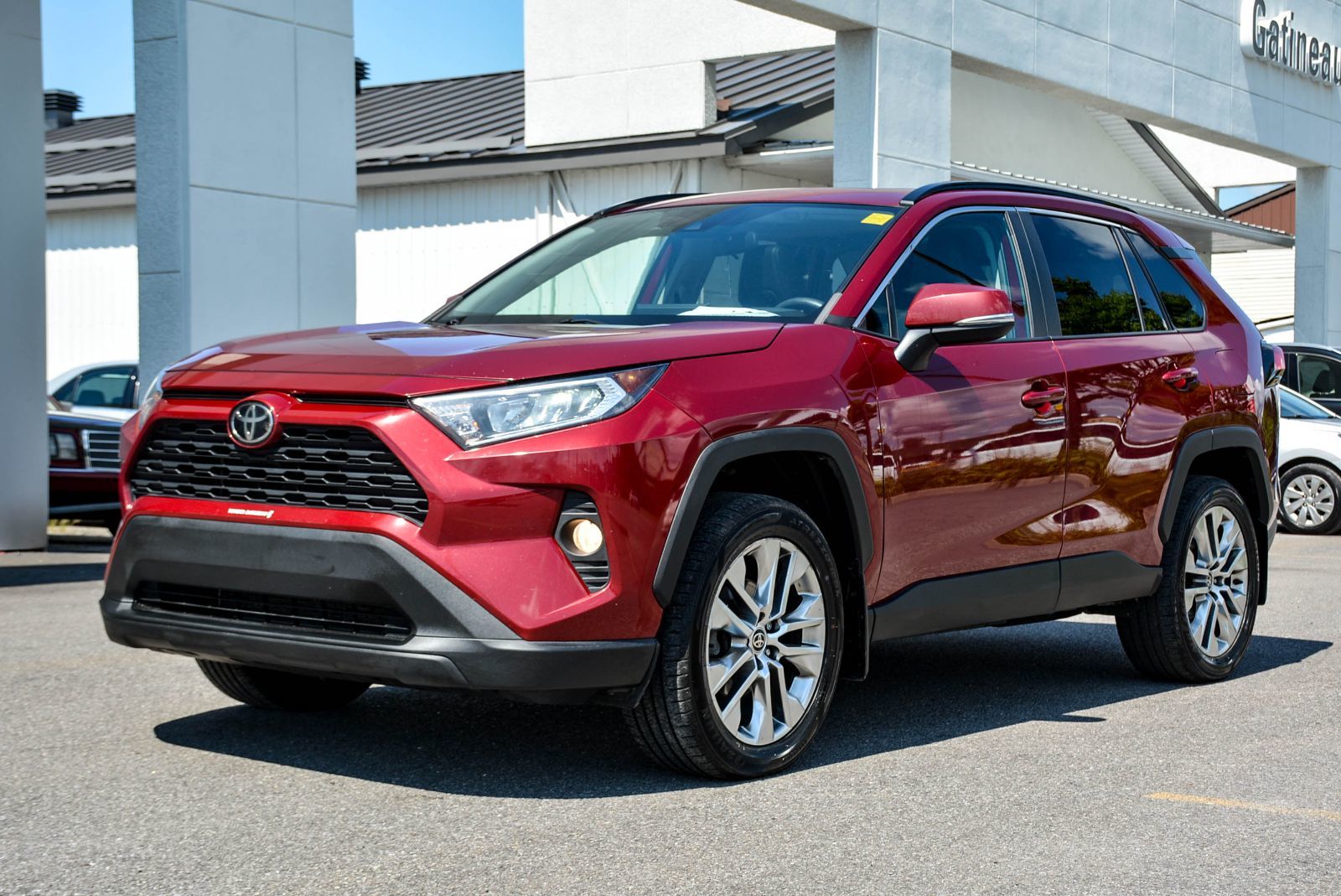 Toyota RAV4 XLE 2021