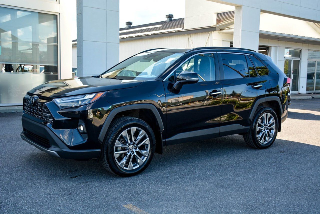 Toyota RAV4 LIMITED AWD LEATHER CERTIFIED TOYOTA 2022 — photo 3