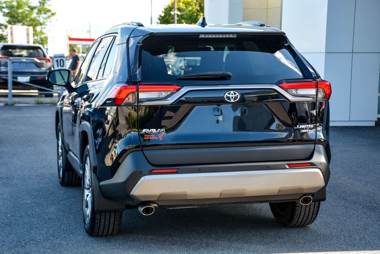 Toyota RAV4 LIMITED AWD LEATHER CERTIFIED TOYOTA 2022 — photo 7