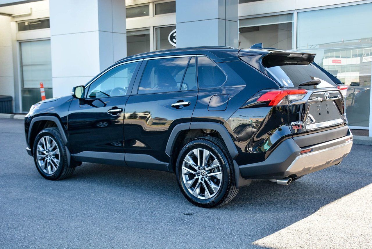 Toyota RAV4 LIMITED AWD LEATHER CERTIFIED TOYOTA 2022 — photo 5