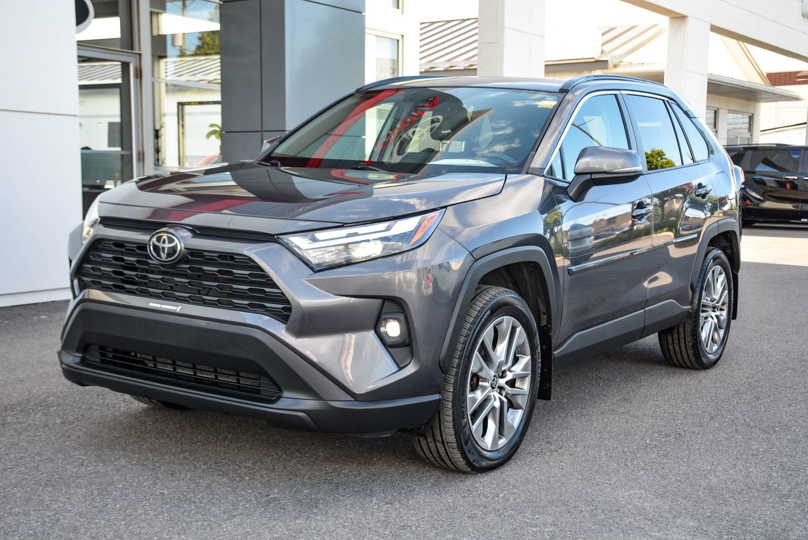Toyota RAV4 XLE PREMIUM LEATHER SUNROOF 2022