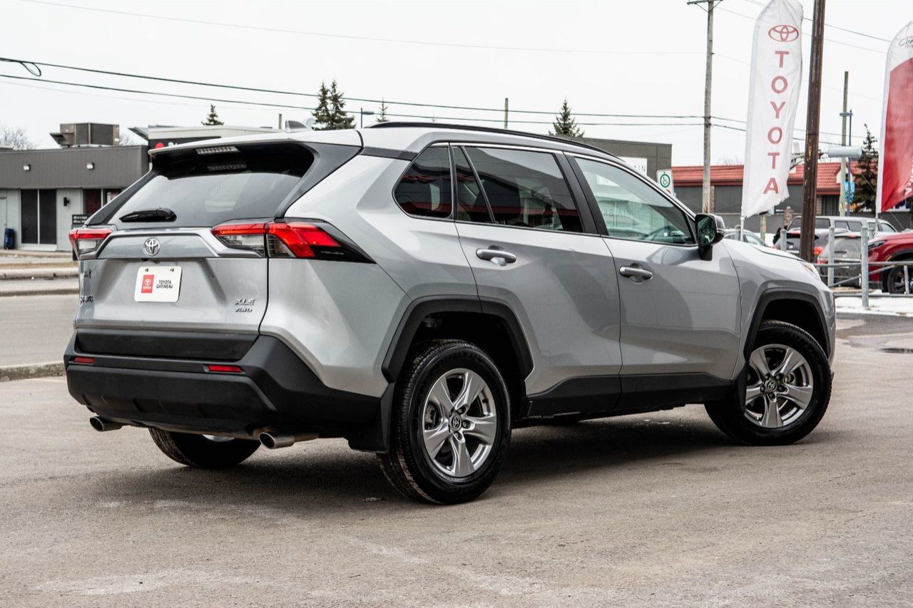 Toyota RAV4 XLE AWD CERTIFIED TOYOTA 2025 — photo 5